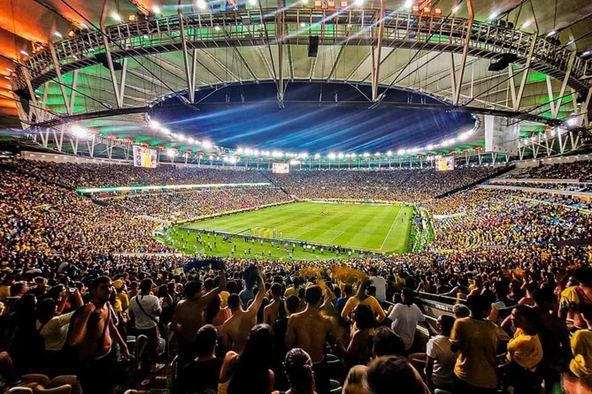 欧冠半决赛比赛现场